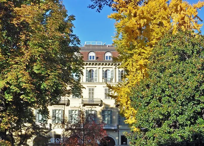 Hotel romantico: Hotel Roma e Rocca Cavour